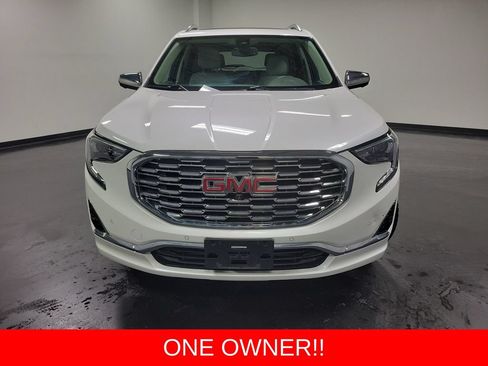 Used 2020 GMC Terrain Denali w/ Denali Premium Package AWD/4WD image 2