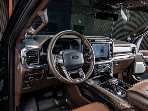 Used 2024 Ford F150 King Ranch w/ FX4 Off-Road Package image 16