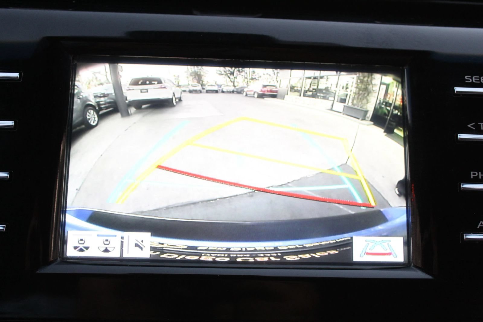 Used 2018 Toyota Camry XSE w/ Accessory Appearance Package FWD image 19