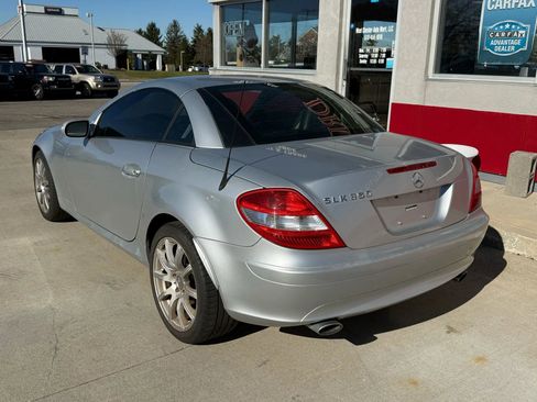 Used 2005 Mercedes-Benz SLK 350 image 4