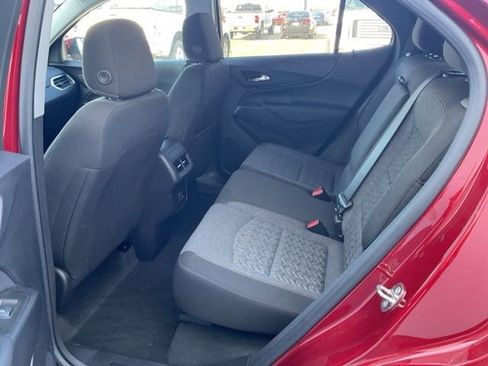 Used 2023 Chevrolet Equinox LT image 17