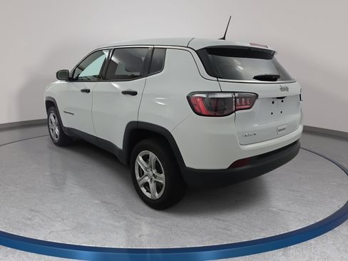 Used 2024 Jeep Compass Sport AWD/4WD image 7