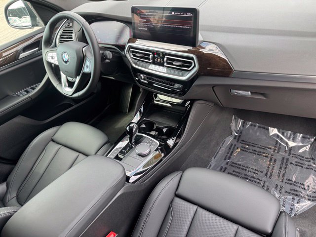 Certified 2025 BMW X4 xDrive30i AWD/4WD image 30