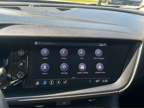 Used 2022 Buick Envision Essence w/ Technology Package I FWD image 39