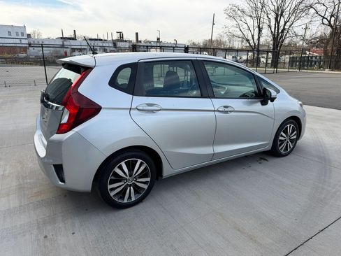 Used 2015 Honda Fit EX image 9