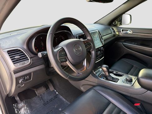 Used 2019 Jeep Grand Cherokee Limited X image 26