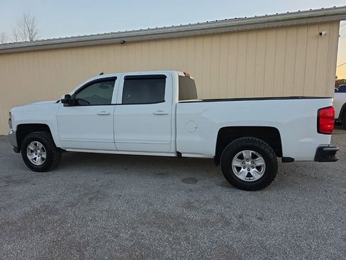 Used 2018 Chevrolet Silverado 1500 LT w/ All Star Edition image 10