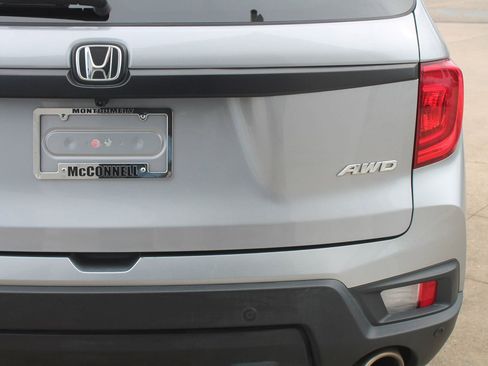Used 2023 Honda Passport EX-L image 5