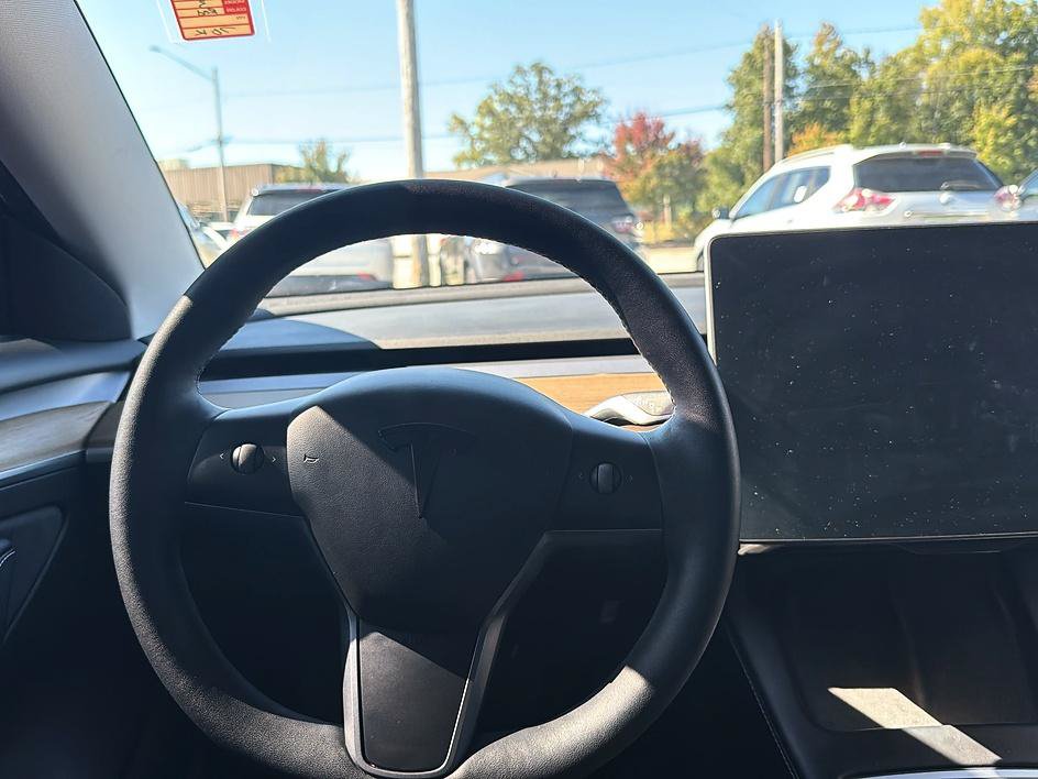 Used 2021 Tesla Model 3 Standard Range Plus RWD image 29