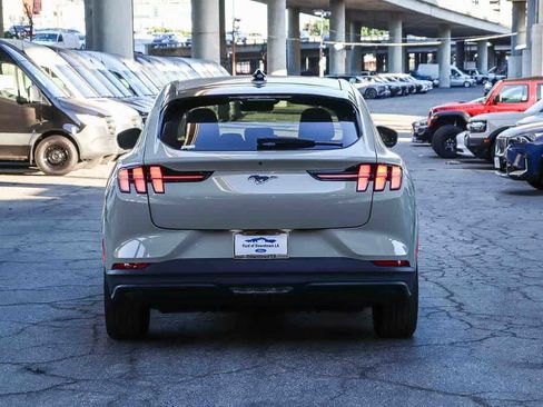 Used 2025 Ford Mustang Mach-E Premium image 5