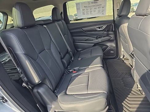 New 2025 Subaru Ascent Limited w/ Popular Package #2 image 15