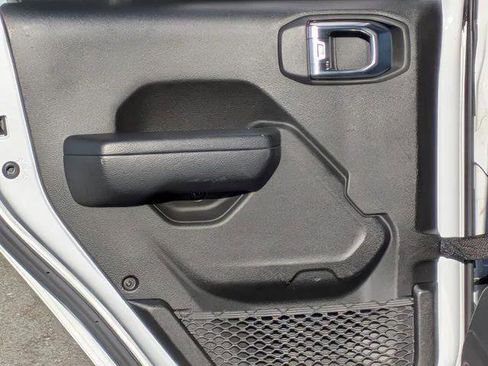 Certified 2021 Jeep Wrangler Unlimited Sport S image 25