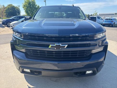 Used 2022 Chevrolet Silverado 1500 RST w/ Z71 Off-Road Package AWD/4WD image 2