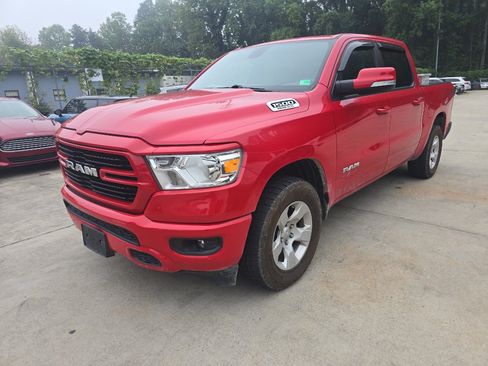 Used 2020 RAM 1500 Big Horn AWD/4WD image 1