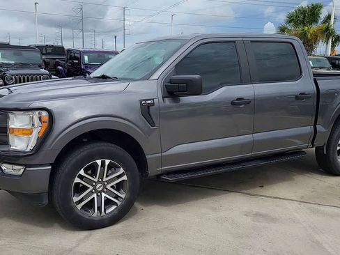 Used 2021 Ford F150 XL w/ STX Appearance Package RWD image 4