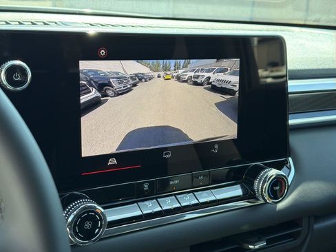 Used 2023 GMC Canyon Elevation RWD image 14