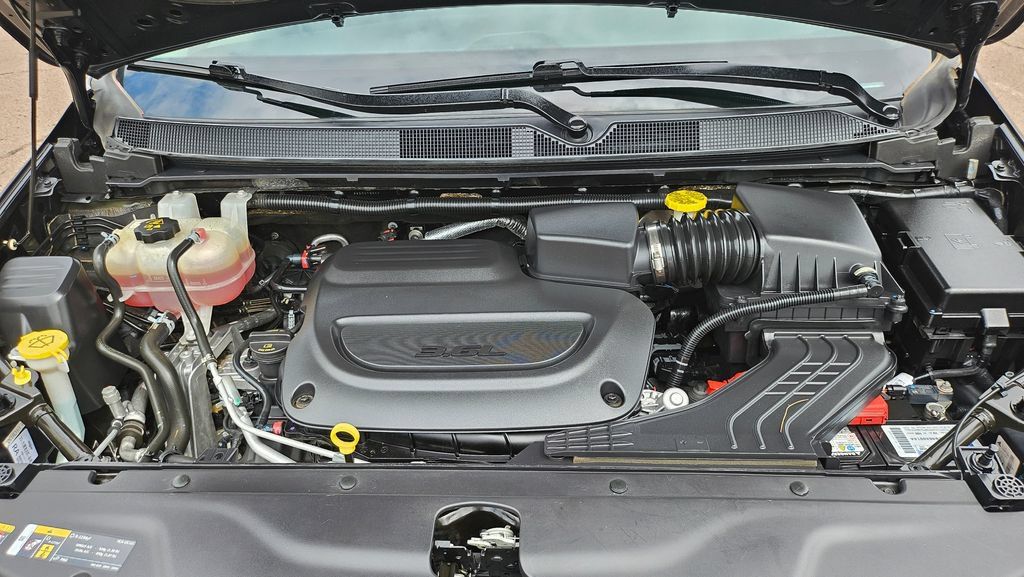 Used 2022 Chrysler Pacifica Touring-L FWD image 41