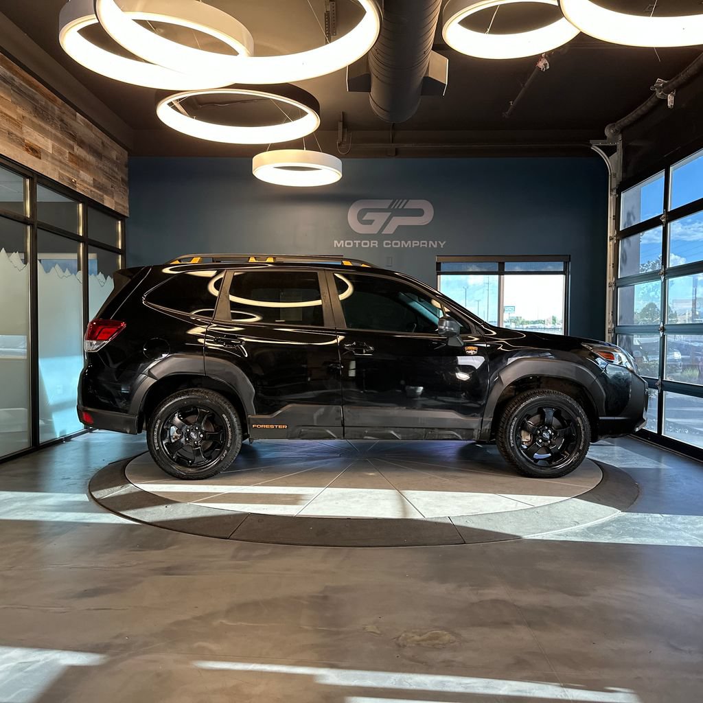 Used 2025 Subaru Forester Wilderness AWD/4WD image 2