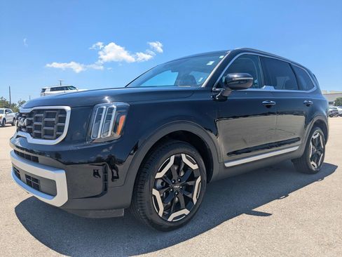 Certified 2025 Kia Telluride S AWD/4WD image 9