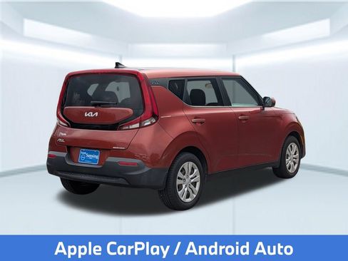Used 2022 Kia Soul LX FWD image 7