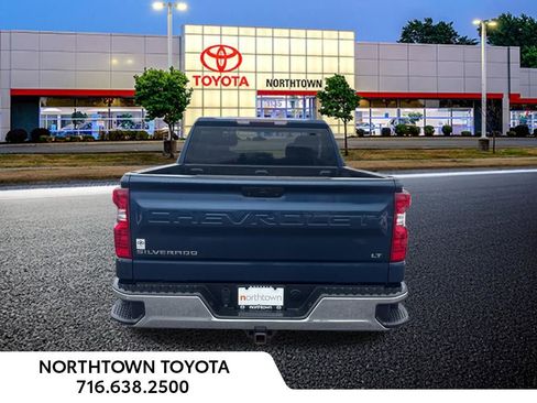 Used 2021 Chevrolet Silverado 1500 LT AWD/4WD image 29