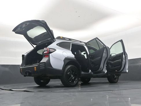 Used 2022 Subaru Outback Wilderness image 52