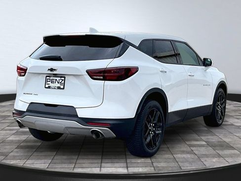 Used 2023 Chevrolet Blazer LT w/ Driver Confidence Package AWD/4WD image 7