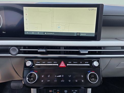 New 2026 Hyundai Tucson Limited FWD image 29