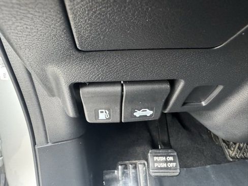 Used 2020 Nissan Murano S image 12