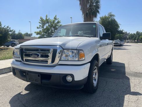 Used 2011 Ford Ranger XLT image 3