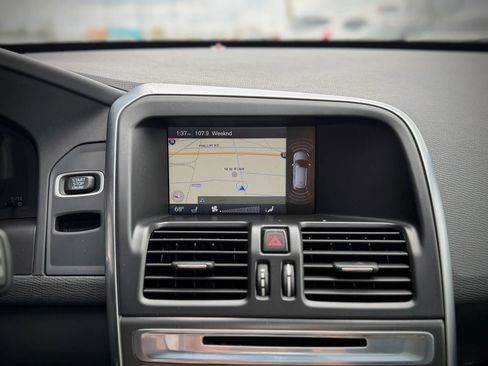 Used 2013 Volvo XC60 T6 image 15