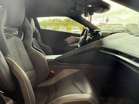 Used 2024 Chevrolet Corvette Stingray Premium Conv w/ Battery Protection Package image 8