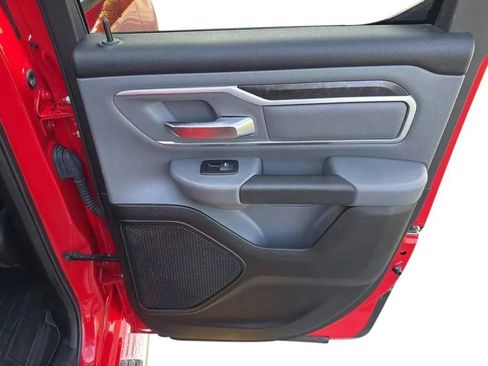 Used 2019 RAM 1500 Big Horn AWD/4WD image 29