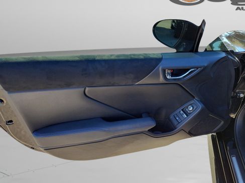 Used 2025 Subaru BRZ tS w/ Popular Package 2 image 10