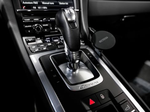 Used 2014 Porsche 911 Carrera S image 15