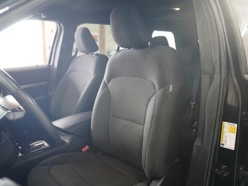 Used 2019 Ford Explorer XLT w/ Equipment Group 201A AWD/4WD image 27