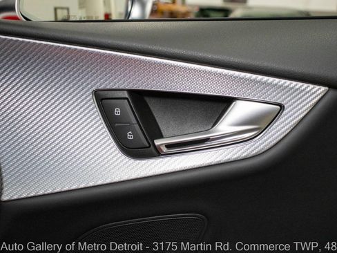 Used 2016 Audi RS 7 Prestige image 34