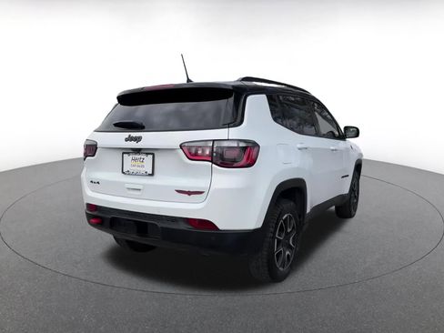 Used 2025 Jeep Compass Trailhawk w/ Trailer Tow Group image 15