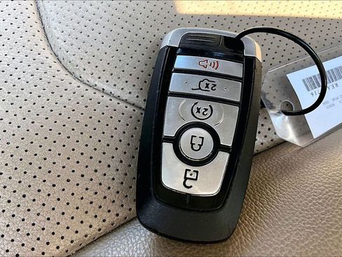 Used 2024 Ford Expedition Max Limited RWD image 35