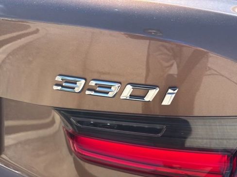 Used 2019 BMW 330i Sedan w/ Premium Package RWD image 6