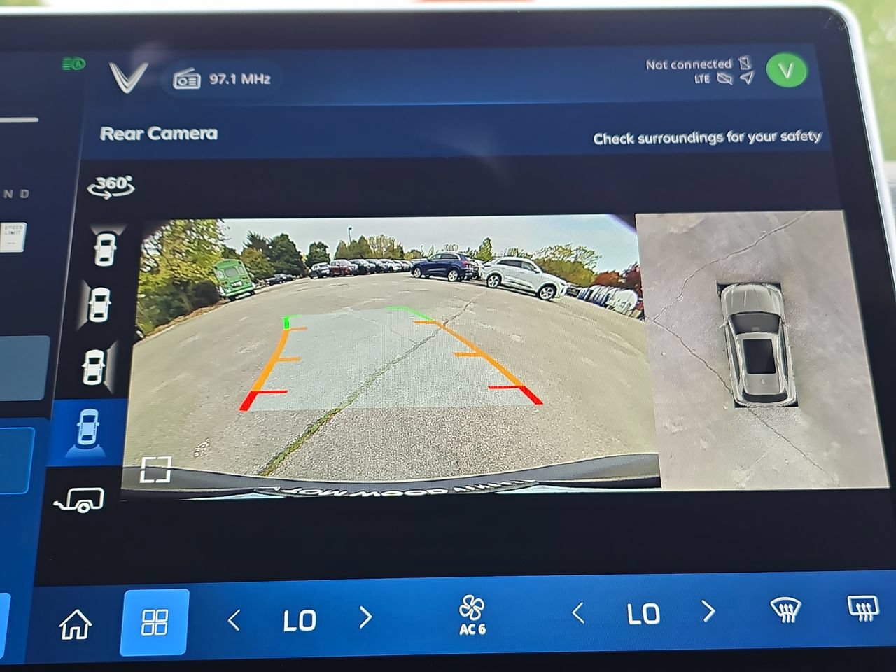 New 2025 VinFast VF 8 Plus AWD/4WD image 40