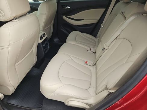 Used 2019 Buick Envision Essence image 15