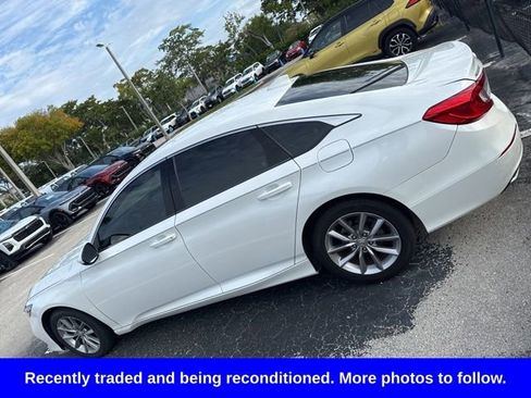 Used 2021 Honda Accord LX image 5