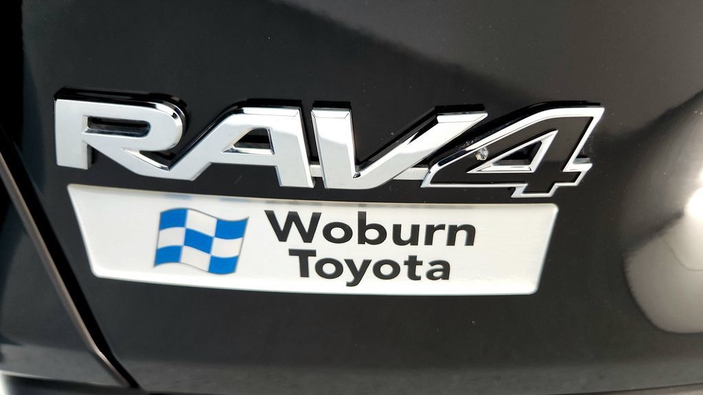 Certified 2025 Toyota RAV4 XLE AWD/4WD image 13