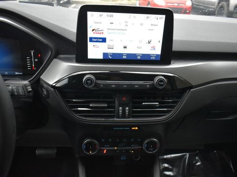 Used 2023 Ford Escape Active w/ Cold Weather Package image 26