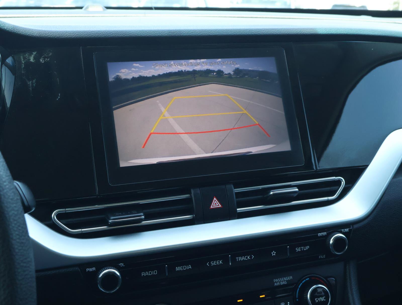 Used 2021 Kia Niro LX FWD image 23