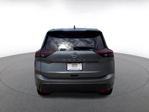 Used 2024 Nissan Rogue SV AWD/4WD image 12