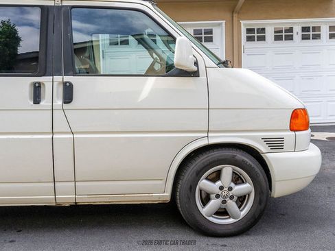 Used 2003 Volkswagen Eurovan MV image 11