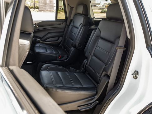 Used 2018 GMC Yukon Denali image 45