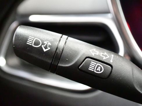 Used 2023 Chevrolet Equinox LS w/ LS Convenience Package image 19